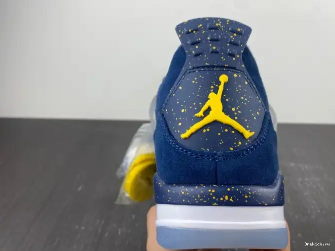 One Kick Retro 4 Jordan Michigan (PE) AJ4-1036660 Air 0526